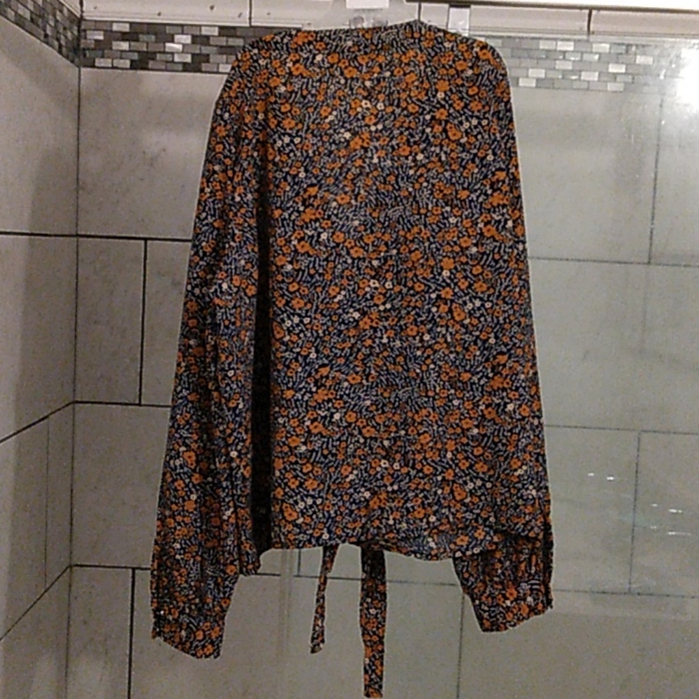 Blouse - Picture 4 of 5